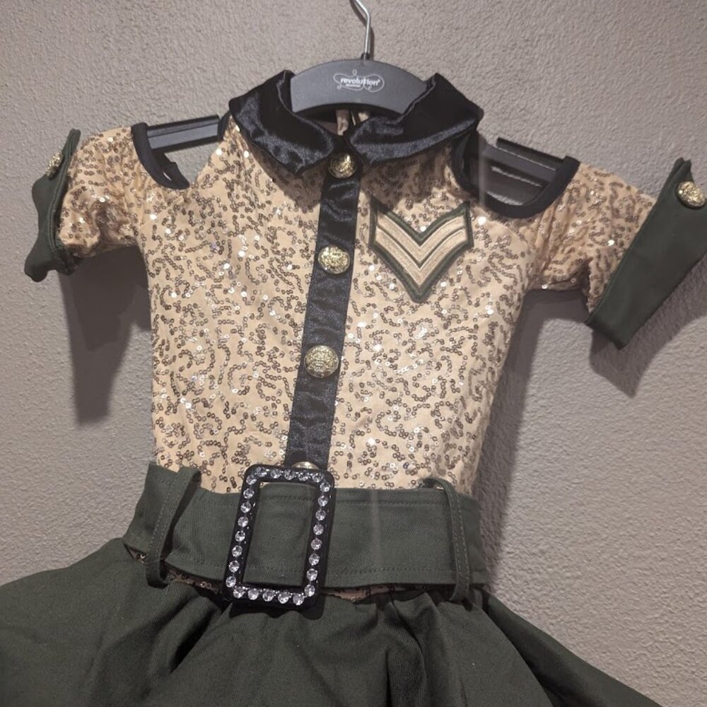 🎖️ Weissman Dance Costume – “Mighty Wings” * Small Child - Picture 4 of 10